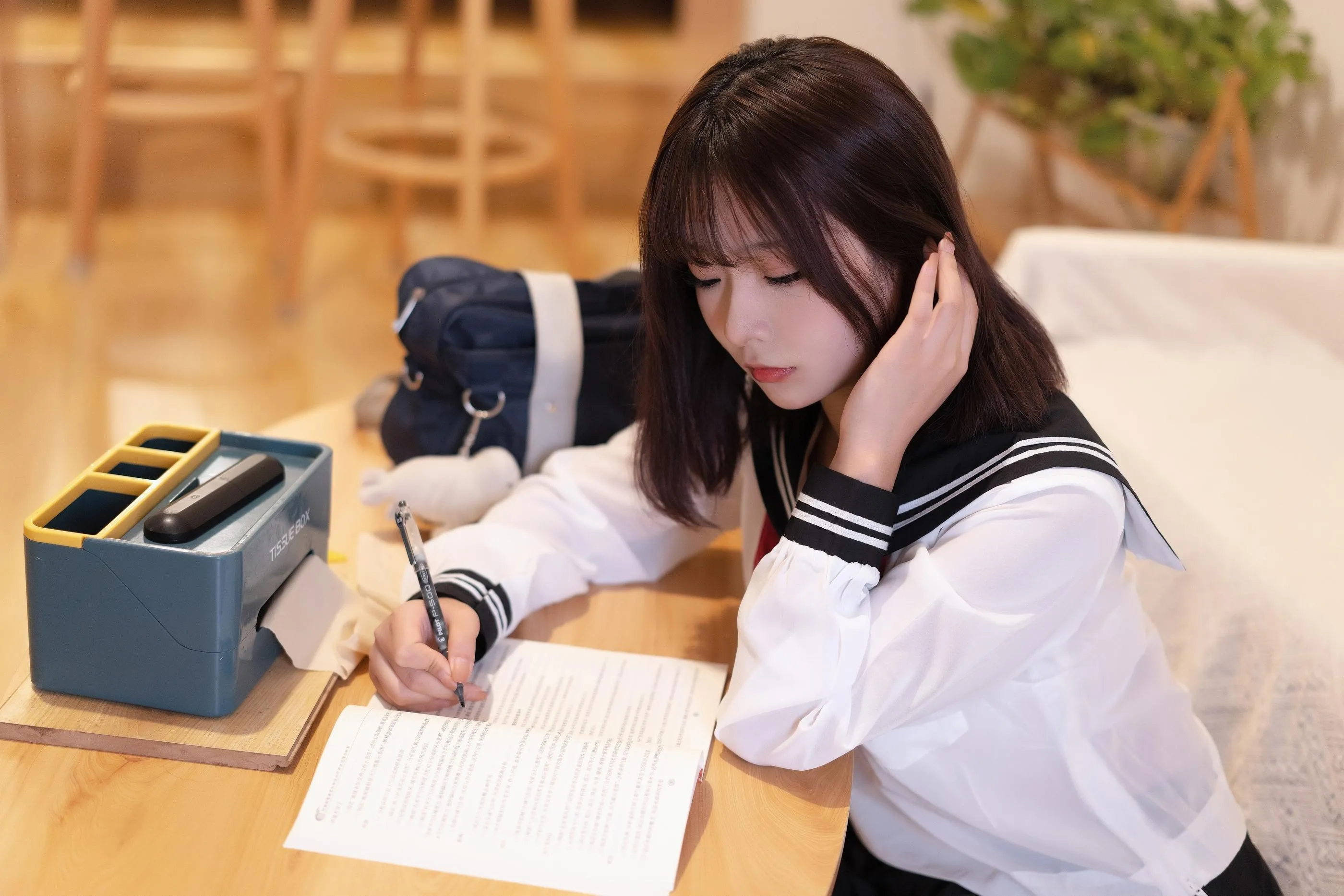 yuuhui玉汇 – NO.40 约会我的女学生 [101P]插图5